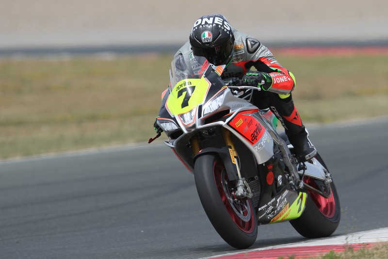 La afición navarra disfrutó con el Campeonato de  España de Velocidad